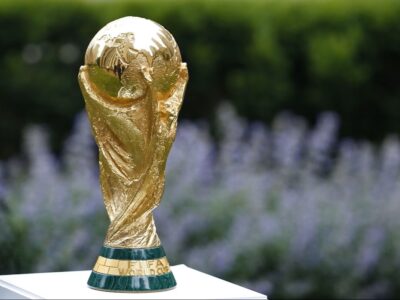 surprize Cupa Mondiala